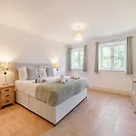 Whistle Stop Holiday home Whitby